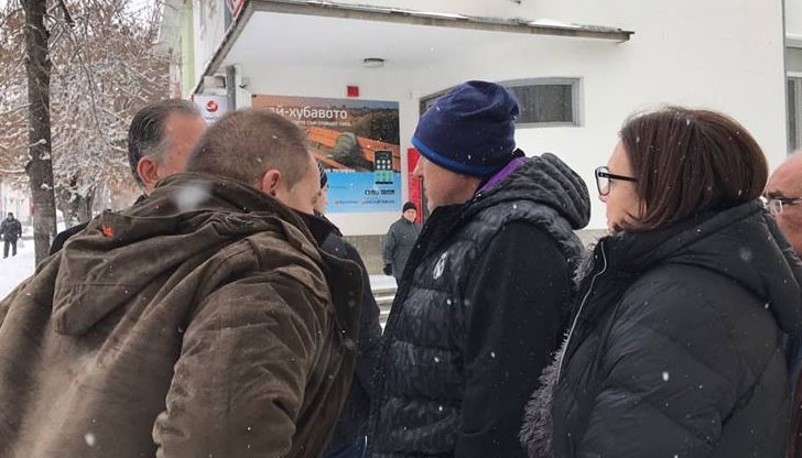 Премиерът в оставка Обеща, че всички ще посрещнат Новата Година там, накъдето са тръгнали!