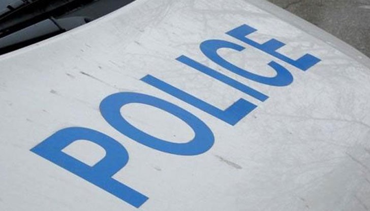 Съседи подали сигнал на тел.112 и пристигналите полицаи задържали убиеца