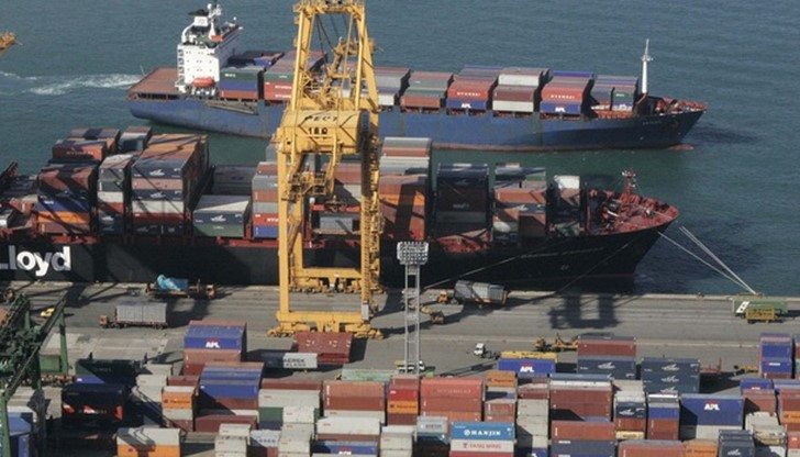 Спадът е на почти всички пазари за българските стоки, а към основните понижението е с двуцифрени темпове Спадът е на почти всички пазари за българските стоки, а към основните понижението е с двуцифрени темпове