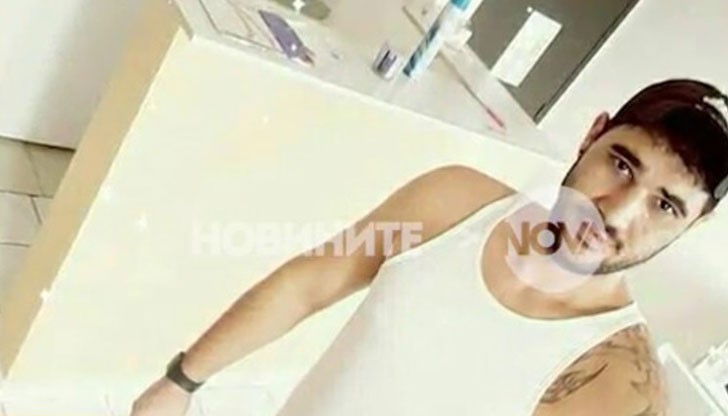 Видеоклипът от охранителна камера в берлинско метро, на което Светослав Стойков без причина рита с всичка сила млада жена в гръб, е вероятно най-гледаният полицейски клип в историята Видеоклипът от охранителна камера в берлинско метро, на което Светослав Стойков без причина рита с всичка сила млада жена в гръб, е вероятно най-гледаният полицейски клип в историята