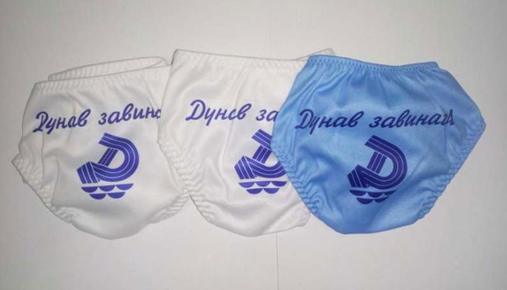 Купете си по едни гащи на жените като новогодишен подарък и не забравяйте, че това е в името на спорта