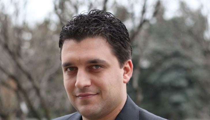 За три дни чух и прочетох стотици критики към ЛЕШОЯДИТЕ журналисти ! Ай сиктир! За три дни чух и прочетох стотици критики към ЛЕШОЯДИТЕ журналисти ! Ай сиктир!