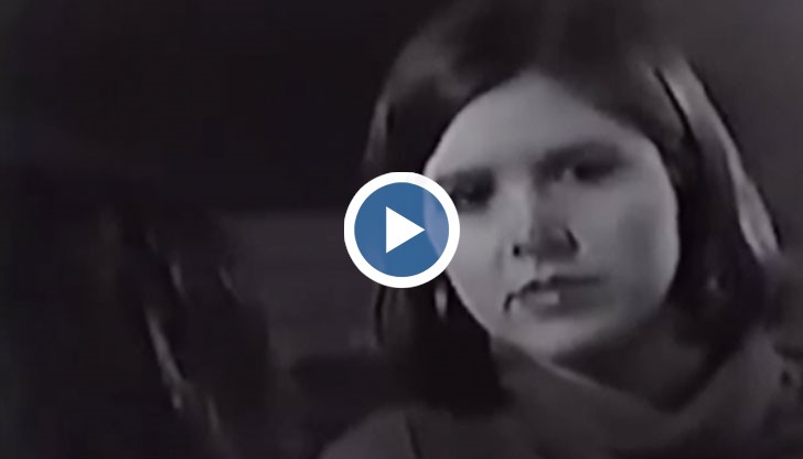 Кари е едва на 19 години, когато я избират да изиграе ключовата роля