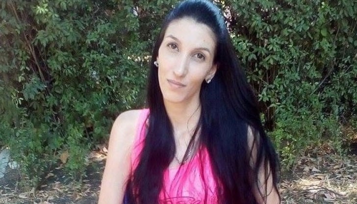 Ивелина се бори смело за живота си, на 18 години тя е потрошена при жесток инцидент край Бургас