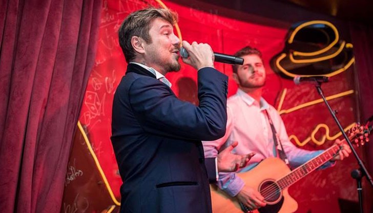 Преди концерта е церемонията по награждаване на победителите в конкурса „Дунавски Лимес – годишни награди на Община Русе в сферата на туризма“ Преди концерта е церемонията по награждаване на победителите в конкурса „Дунавски Лимес – годишни награди на Община Русе в сферата на туризма“