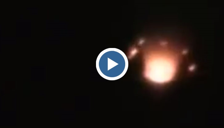 Хиляди турци станаха свидетели на множество светещи кълба в небето