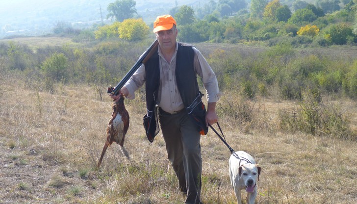 Мерките се налагат заради констатираните огнища от болестта Инфлуенца (грип) по птиците на територията на Европейския съюз Мерките се налагат заради констатираните огнища от болестта Инфлуенца (грип) по птиците на територията на Европейския съюз