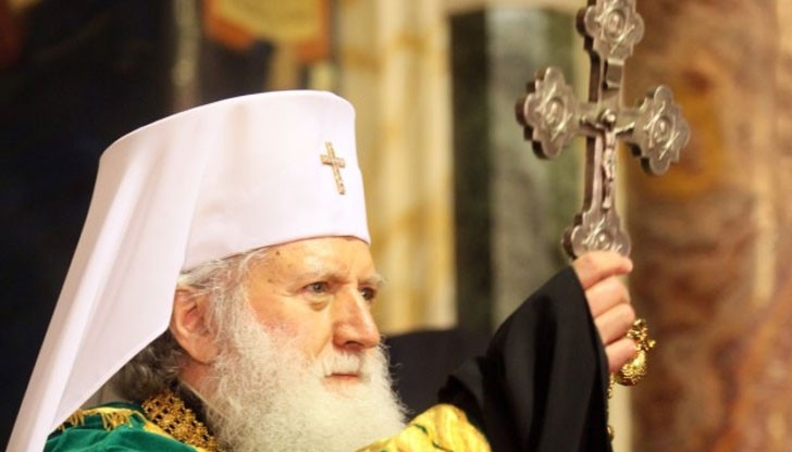 Родилият се във Витлеем Христос да изпрати на всеки щастие, мир и благоденствие!