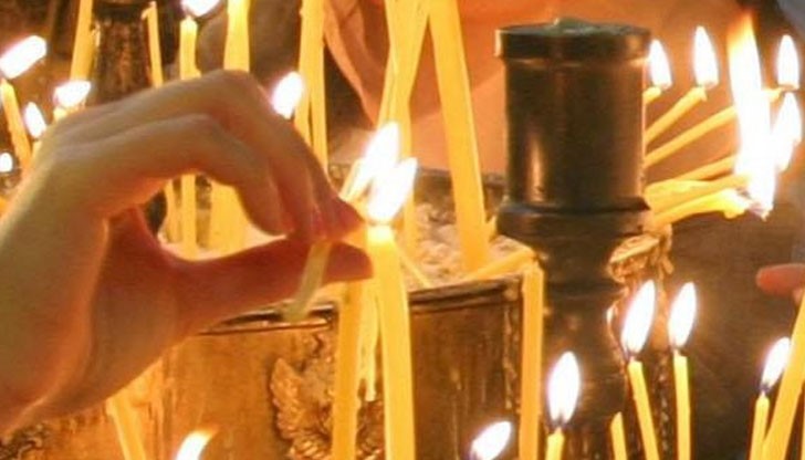 Днес трябва да почерпят всички, които носят хубавите зимни имена Снежана, Снежанка, Снежа, Снежка, Снежина