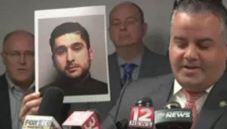 Блъснал я с БМВ-то си и избягал Блъснал я с БМВ-то си и избягал