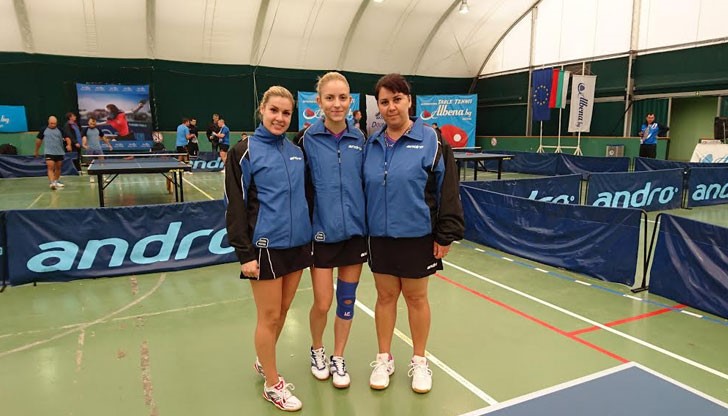 Анелия Карова, Бобо Трифу, Мейджан Бакалова и Екатерина Петрова победиха чисто с 4:0 “Металик” /Перник/ Анелия Карова, Бобо Трифу, Мейджан Бакалова и Екатерина Петрова победиха чисто с 4:0 “Металик” /Перник/