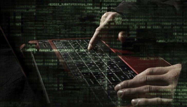 Мъжът е задържан при опит да тегли в банков клон още 18 000 лева от парите на школото Мъжът е задържан при опит да тегли в банков клон още 18 000 лева от парите на школото