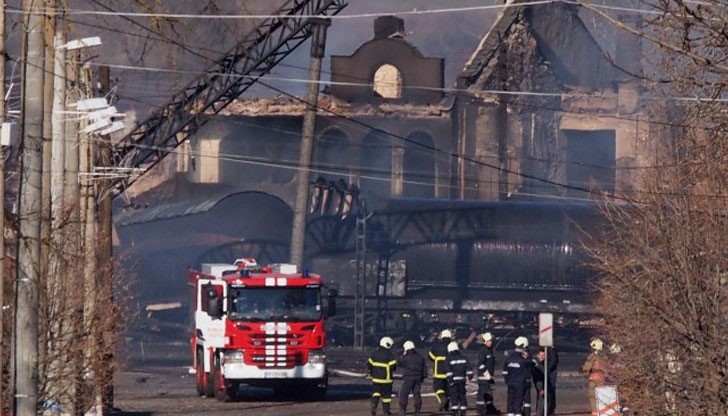 Според експерт по сигурността огнеборците ни заслужават много по-добри работни облекла Според експерт по сигурността огнеборците ни заслужават много по-добри работни облекла