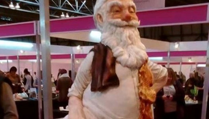 Тортата им с Дядо Коледа и забавните му помощници срази журито