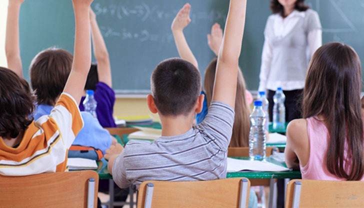 Все пак първенец в желанията на деца и родители остава английският Все пак първенец в желанията на деца и родители остава английският