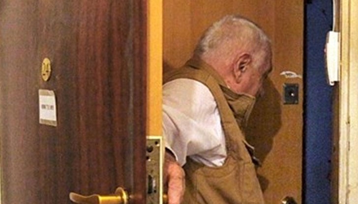 Новината съобщиха съседи на известния големец от миналото, Новината съобщиха съседи на известния големец от миналото,