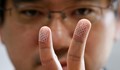 Учени предупреждават, че могат да откраднат пръстовите ви отпечатъци от снимка
