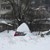 Шеф на болница скри коли под преспи сняг