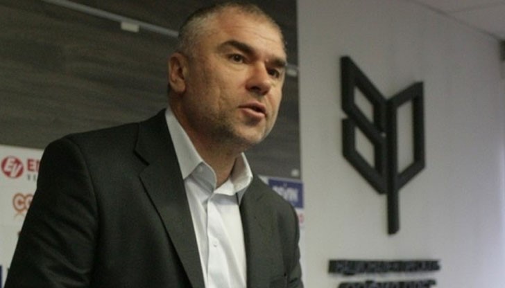 Аптекарският бос Веселин Марешки се закани, че ще спечели парламентарните избори на пролет Аптекарският бос Веселин Марешки се закани, че ще спечели парламентарните избори на пролет