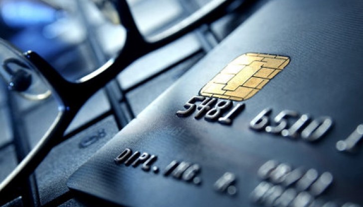 “Лукойл”, ОМВ и “Шел” платили най-много данъци от петролните фирми “Лукойл”, ОМВ и “Шел” платили най-много данъци от петролните фирми