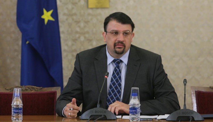 Промените в Закона за движение по пътищата, които парламентът гледа от октомври 2015 до декември 2016 г., влизат в сила на 21 януари т.г Промените в Закона за движение по пътищата, които парламентът гледа от октомври 2015 до декември 2016 г., влизат в сила на 21 януари т.г