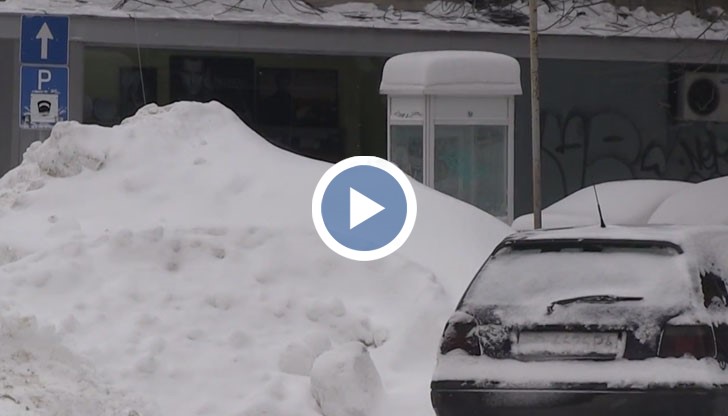 В Русе паркираме безплатно, но ако си изчистим