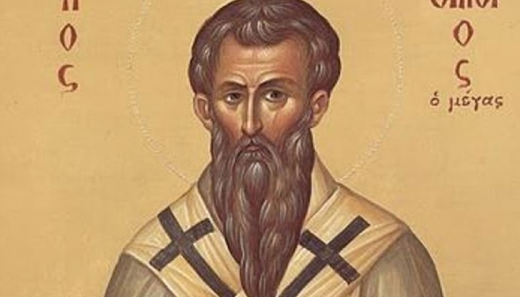 Народната традиция свързва празника на Св. Василий Велики с обичая сурвакане