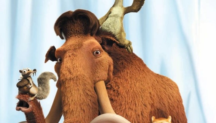 Ледената фигура ще бъде с височина около три метра, а бивните му ще се превърнат в детска пързалка Ледената фигура ще бъде с височина около три метра, а бивните му ще се превърнат в детска пързалка