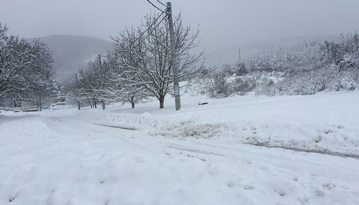 Затворена за движение за всички превозни средства е третокласната пътна мрежа в региона Затворена за движение за всички превозни средства е третокласната пътна мрежа в региона