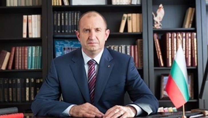 Току-що в президентството влезе Кирил Ананиев Току-що в президентството влезе Кирил Ананиев