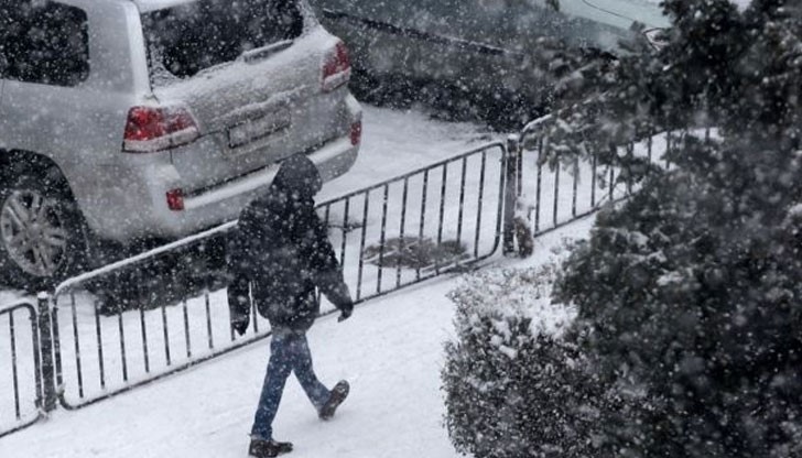 Ще вали сняг и ще има условия за снегонавявания Ще вали сняг и ще има условия за снегонавявания