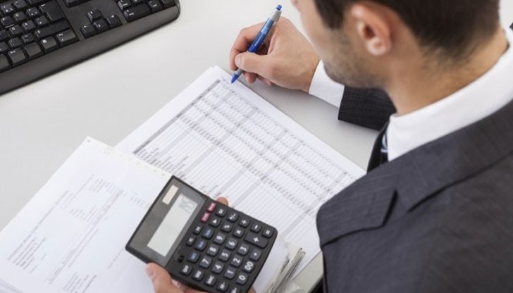 В офиса на НАП в Русе първата подадена декларация е с електронен подпис