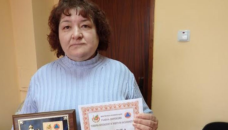 Снежинка Монева е главният специалист „Гражданска защита и отбранително мобилизационна подготовка“ в община Ценово