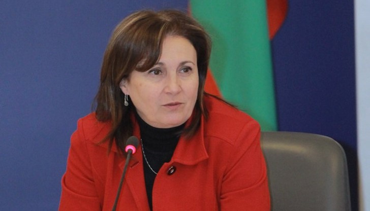 Трескавата обиколка силно напомняше на предизборна кампания