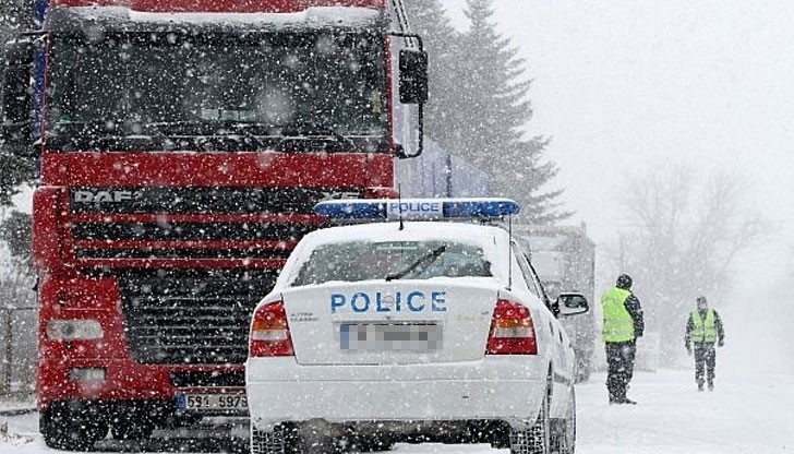 Движението на МПС-та над 12 тона е ограничено