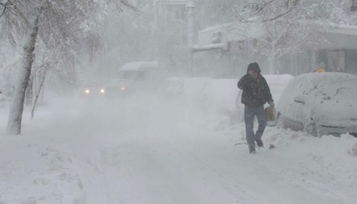 В първия работен след снежното бедствие Добрич е не само един от най-снежните градове, но и най-студените