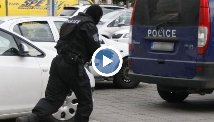 Повече от 20 митничари от митническия пункт "Варна-Запад" са арестувани при операция на ГДБОП