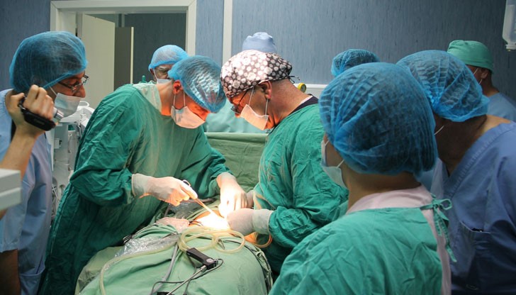 Лекари й премахнали дробовете, за да я спасят / Снимката е илюстративна Лекари й премахнали дробовете, за да я спасят / Снимката е илюстративна