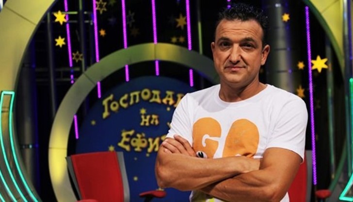 Комикът Васил Василев се жени за своята любима - Ани Вичева