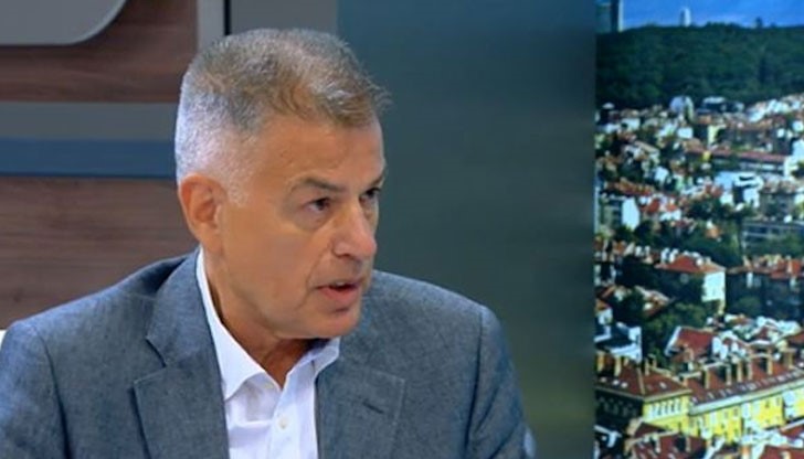 Бизнесменът Красимир Дачев твърди, че 30% от бюджета се хвърля на улицата Бизнесменът Красимир Дачев твърди, че 30% от бюджета се хвърля на улицата