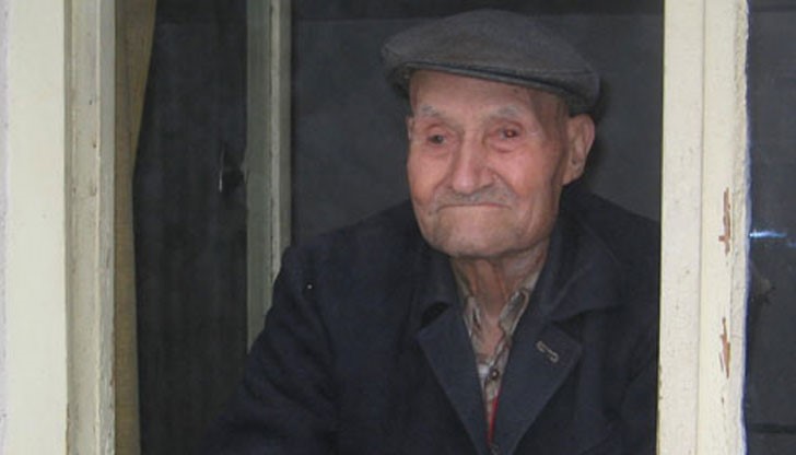 Не се изплащат пенсии и в Русенско