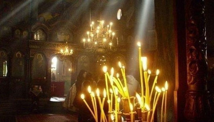 Той е свързан с обичая Полазване Той е свързан с обичая Полазване