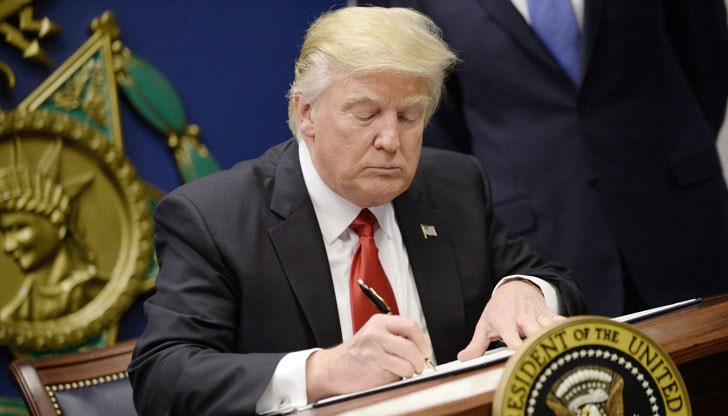 Решението забранява на граничарите да връщат хора с валидни визи Решението забранява на граничарите да връщат хора с валидни визи