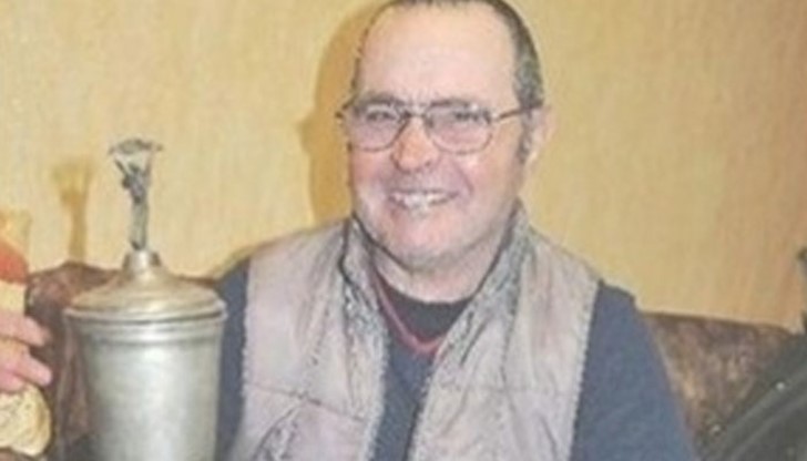 Той е първият българин, спечелил европейска титла по вдигане на тежести през 1969 година Той е първият българин, спечелил европейска титла по вдигане на тежести през 1969 година