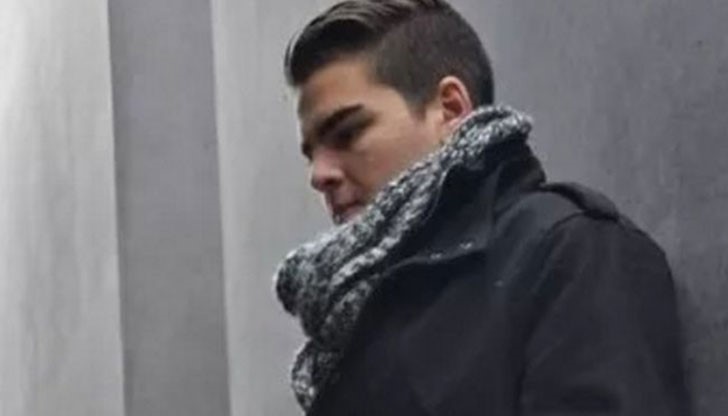 Виктор Евтимов е открил и изолирал нов вирус - бактериофаг