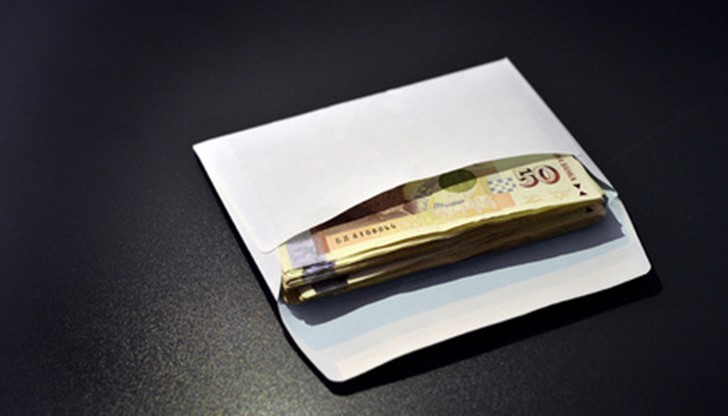 За една година в касите им са постъпили общо 35,7 милиона лева За една година в касите им са постъпили общо 35,7 милиона лева