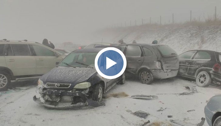 От МВР призовават шофьорите да не се пътуват между четвъртък и събота заради очаквани сериозни валежи от сняг