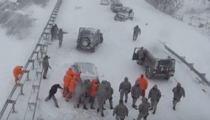 Според държавната телевизия РТС колата с българите е излязла от пътя на изхода от Ниш Според държавната телевизия РТС колата с българите е излязла от пътя на изхода от Ниш