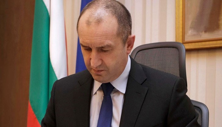 Публикувани днес в извънреден брой, с което влизат в сила Публикувани днес в извънреден брой, с което влизат в сила