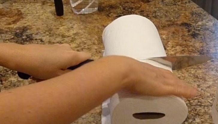 Превръщането на руло хартия в мокри кърпички трябва да се знае от всяка домакиня Превръщането на руло хартия в мокри кърпички трябва да се знае от всяка домакиня